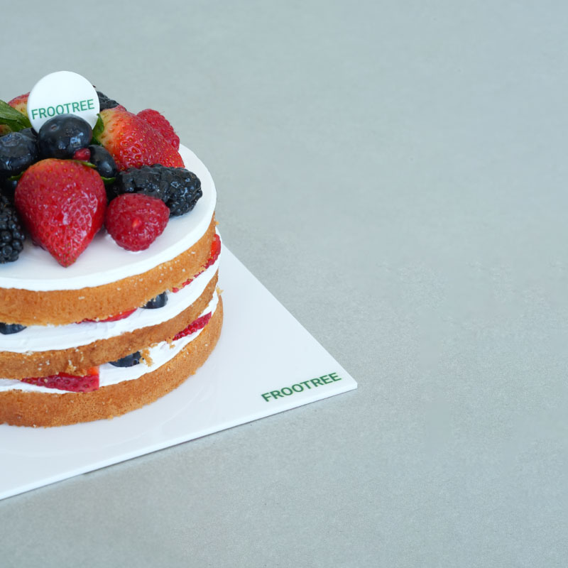 Berry Naked Cake - Image 3