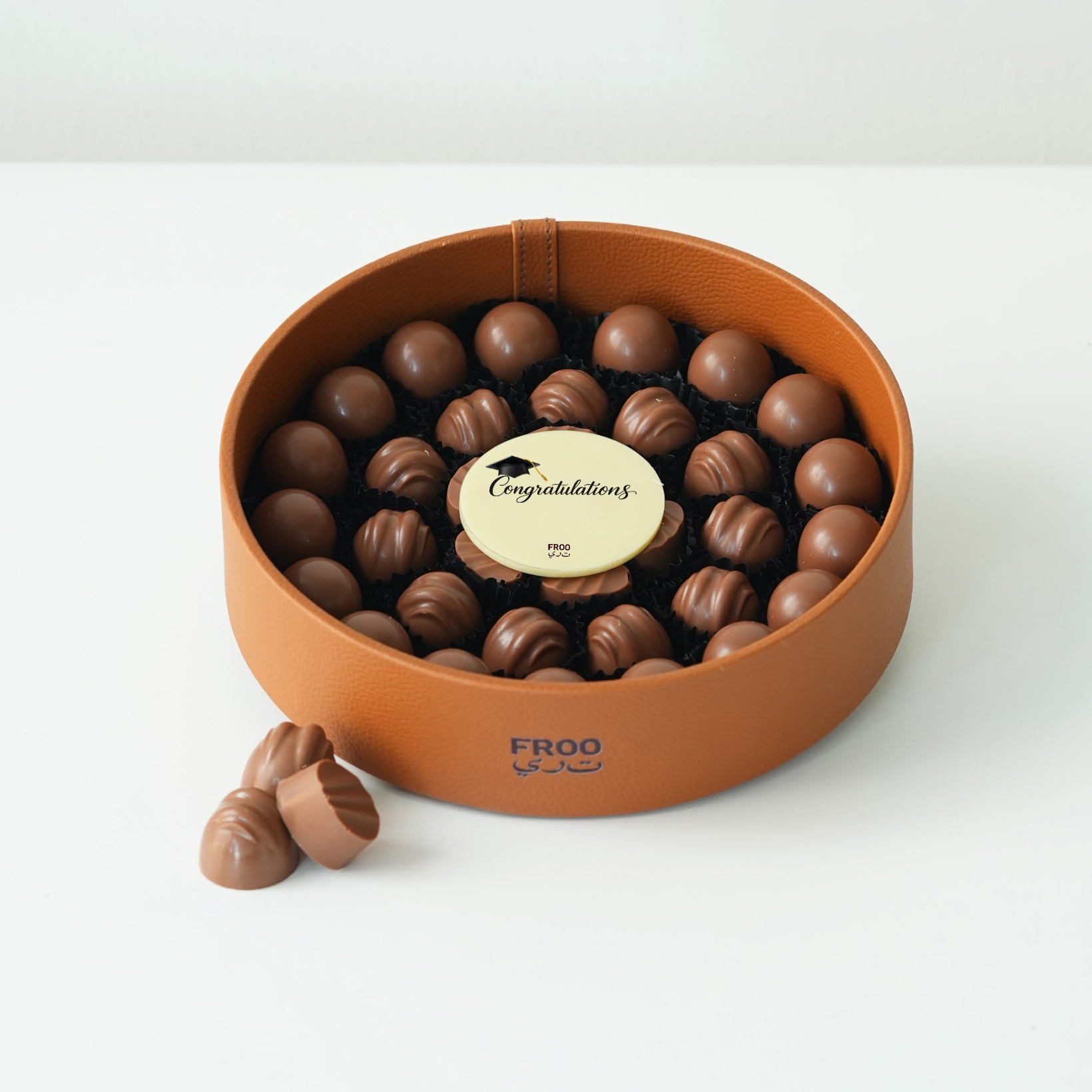 brown Orbit graduation tray